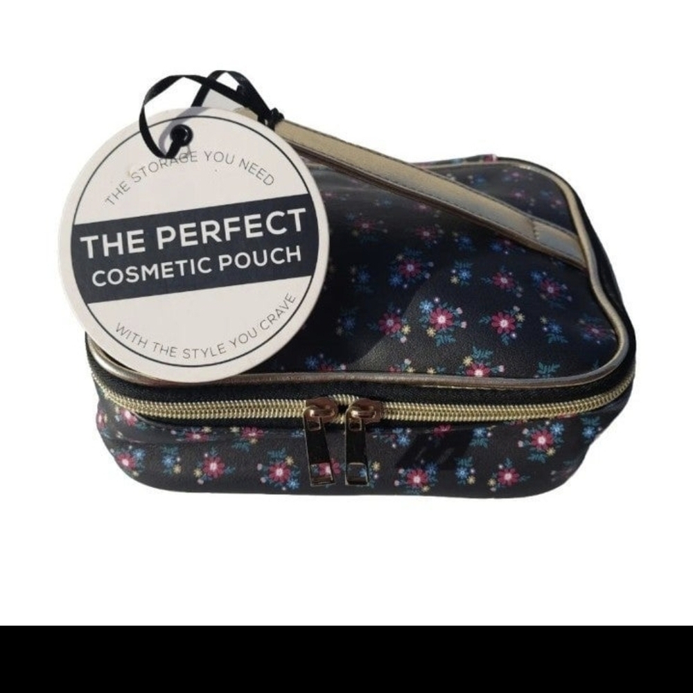 Under One Sky Floral Cosmetic BagNWT